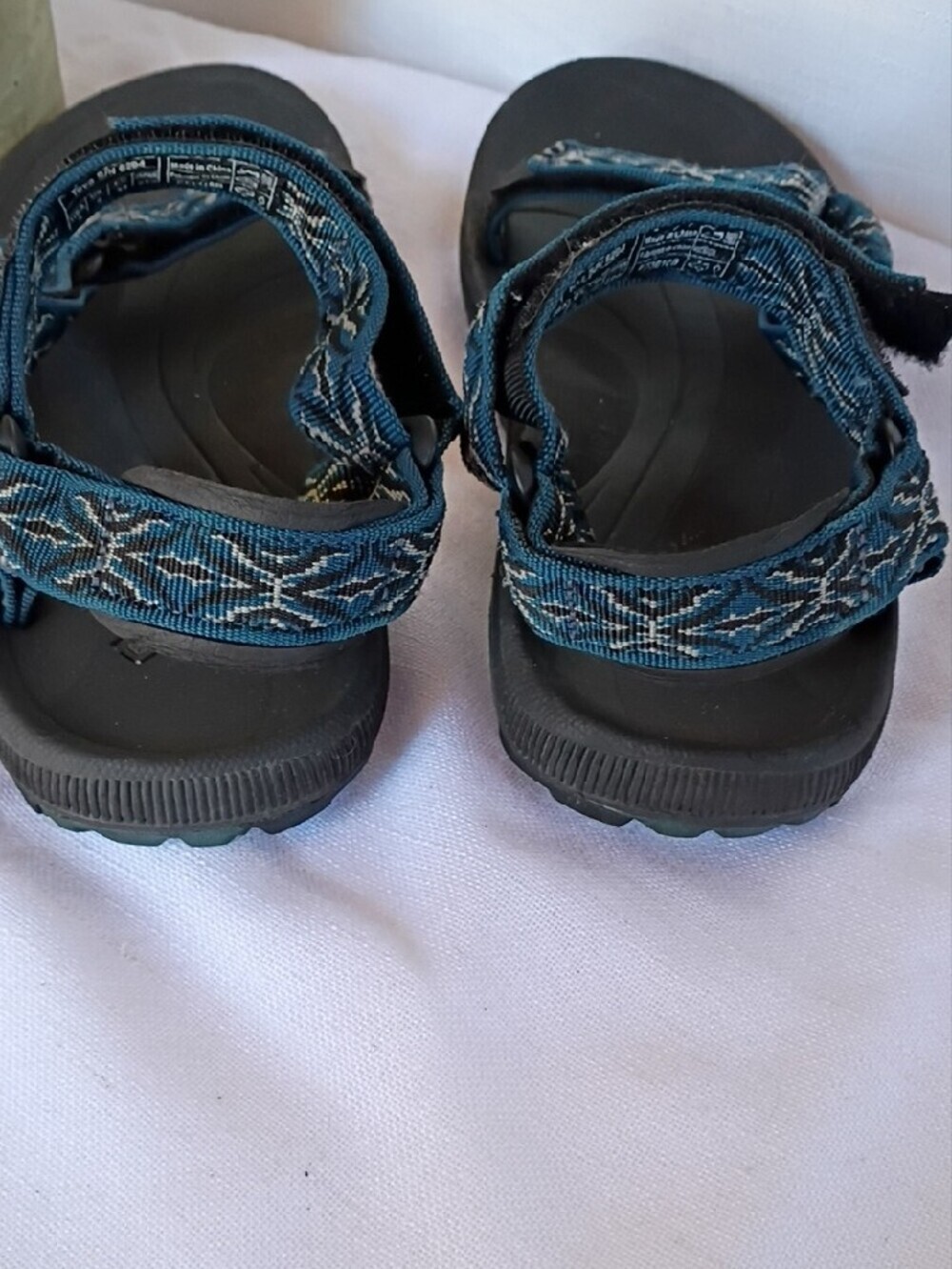 Teva Women’s Black Sandals with Teal Patterned Straps Size 5 - Picture 3 of 8